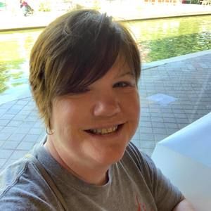 Meet your Posher, Cece